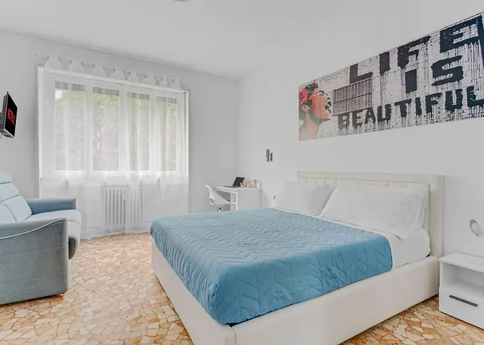 Apartment Mico Allianz Fiera, City Life, San Siro